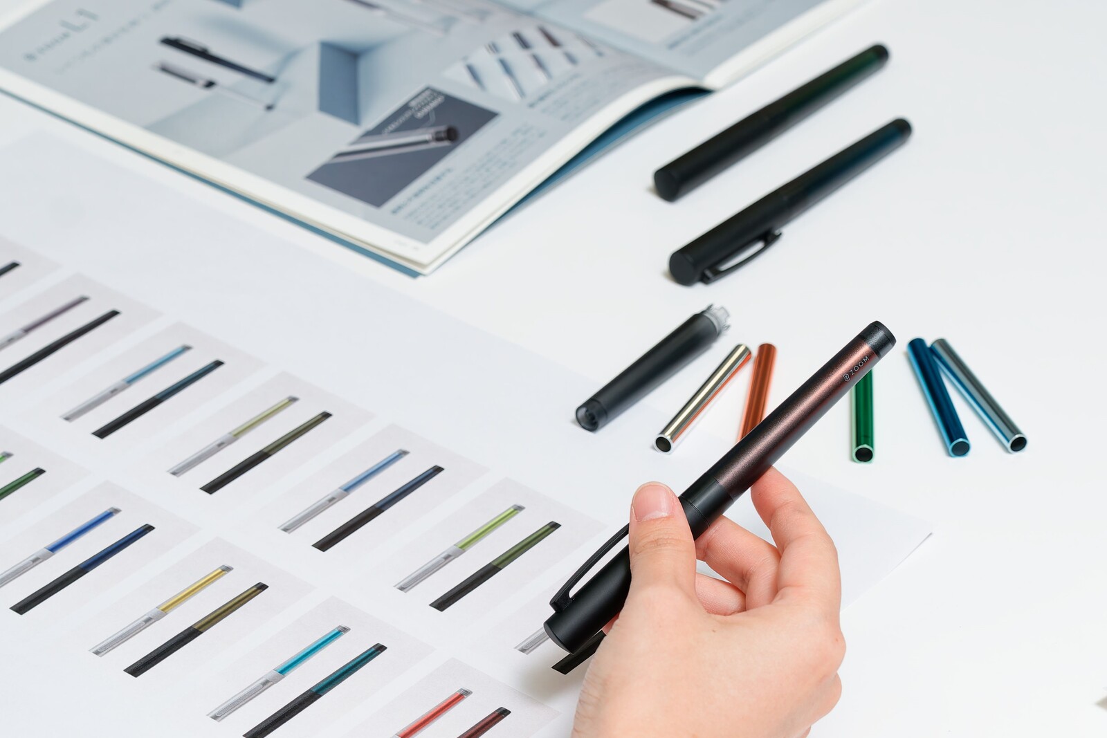 透明と不透明の往復」を再解釈したZOOM L1新6色展開で大人の創造性を